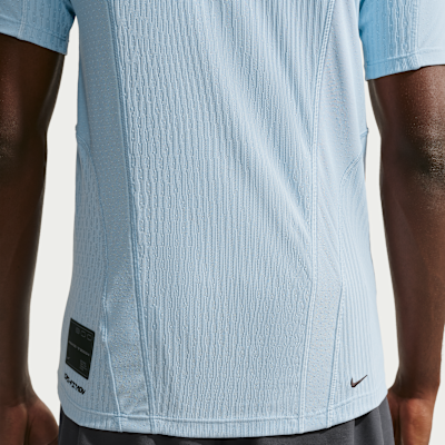 Nike Tech Dri-FIT ADV Kısa Kollu Erkek Üstü görsel 2
