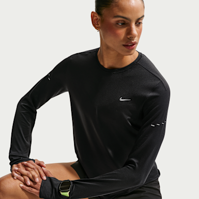 Nike Swift Dri-FIT UV Uzun Kollu Crew Yakalı Kadın Koşu Üstü görsel 3