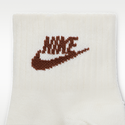 Nike Everyday Essential Ankle Socks (3 Pairs)