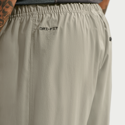 Nike Tech Helios Dri-FIT Erkek Eşofman Altı görsel 6