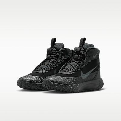 Nike Terrascout Big Kids' Boots with Reflective Accents