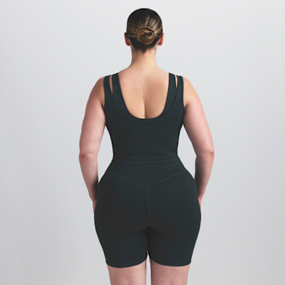 NikeSKIMS Matte Women's Double-Strap Scoop Tank Top