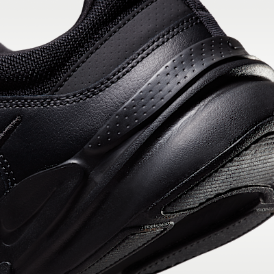 Nike Defy All Day Herren-Laufschuh