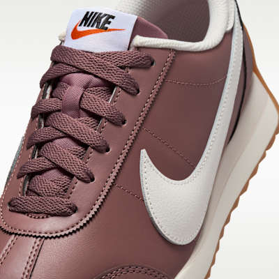 Sapatilhas Nike Pacific em pele para mulher