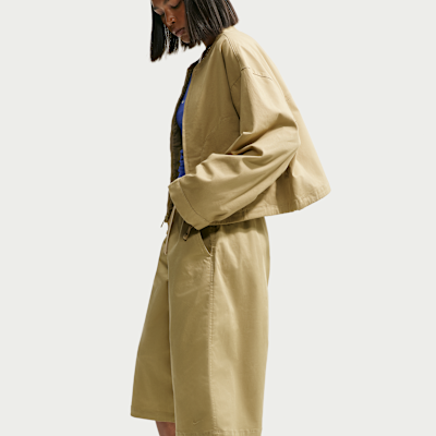 Nike Sportswear Kadın Oversize Normal Belli Paraşüt Şort görsel 4