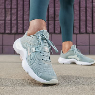 ナイキ インシーズン TR 13 ウィメンズ ワークアウトシューズ