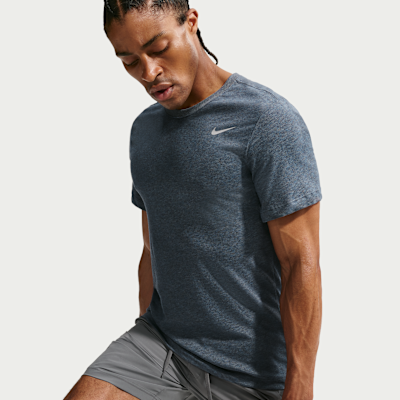Nike Dri-FIT Erkek Fitness Tişörtü görsel 3