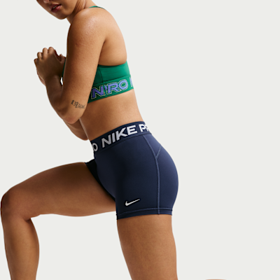 Nike Pro Normal Belli 8 cm Kadın Bisiklet Şortu görsel 4