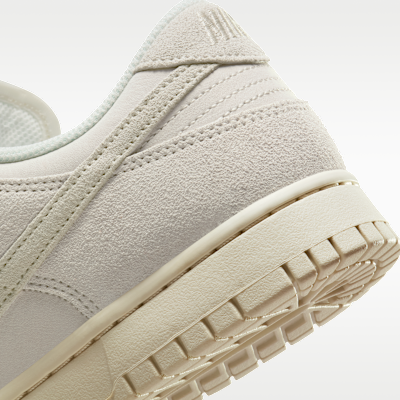 รองเท้าผู้ชาย Nike Dunk Low Retro SE