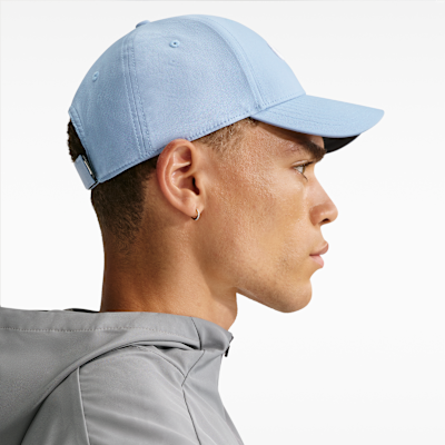 Nike Dri-FIT Club Structured Swoosh Cap