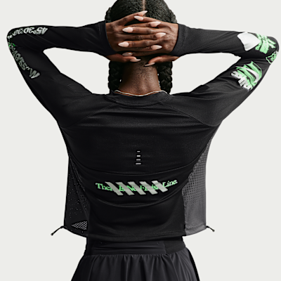 Nike Swift Uzun Kollu Kadın Koşu Üstü görsel 2