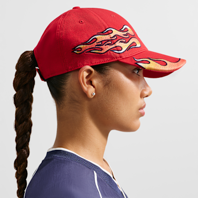 Nike Club Structured OG Flame Cap