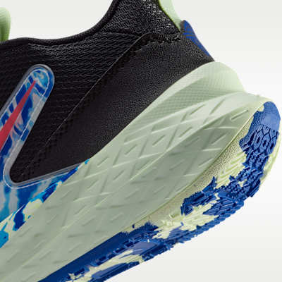 Nike Team Hustle D 12 Older Kids' Basketball Shoes