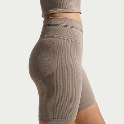 Шорты женские Nike Skims Ribbed Seamless 5-Inch Shorts, фото 3
