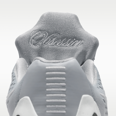 รองเท้าบาสเก็ตบอลเด็กโต Kobe IX