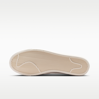 Nike Tennis Klasik Erkek Ayakkabısı görsel 2