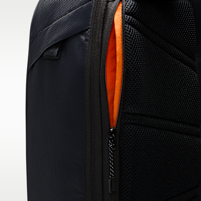 나이키 스포츠웨어 커뮤트 백팩(25L)