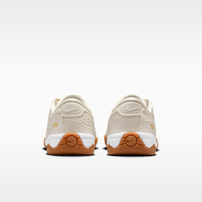 Γυναικεία παπούτσια Nike Total 90