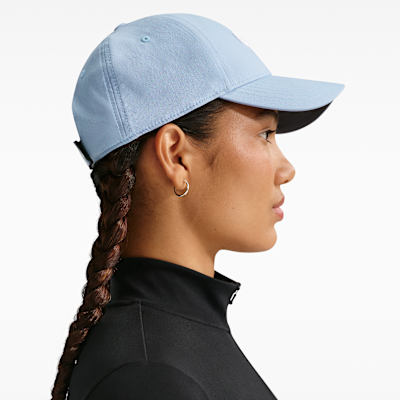 Nike Dri-FIT Club Structured Swoosh Cap