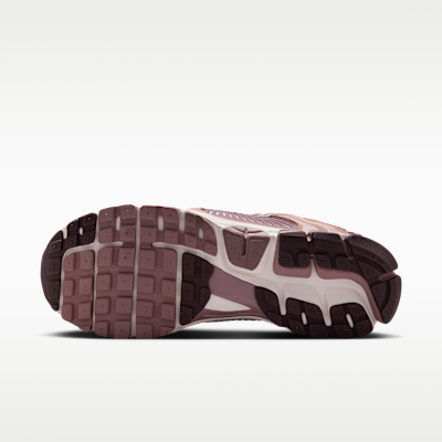 รองเท้าผู้ชาย Nike Zoom Vomero 5