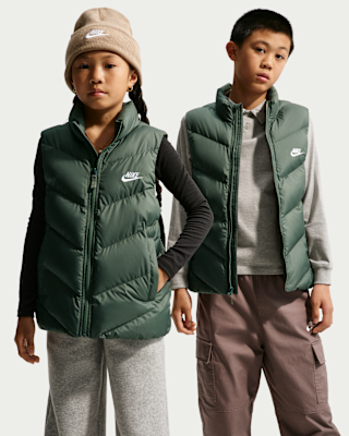 Детская безрукавка Nike Sportswear All Day Play Big Kids' Therma-FIT Loose-Fit Puffer Vest