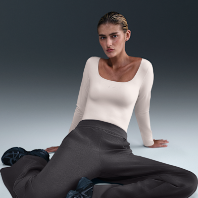 Nike 24.7 ImpossiblySoft Dri-FIT Yüksek Belli Bol Kesim Flare Kadın Eşofman Altı görsel 5