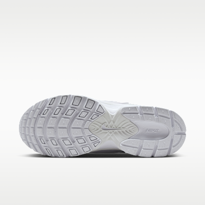 Nike V5 RNR Women's Shoes with Reflective Accents