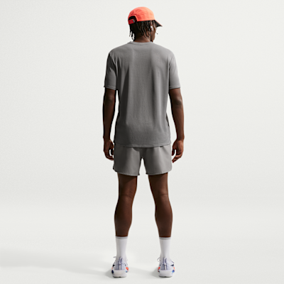Nike Miler Dri-FIT Kısa Kollu Erkek Koşu Üstü görsel 5