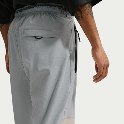 Nike Tech Dokuma Erkek Eşofman Altı görsel 3