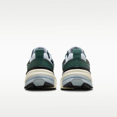 ナイキ V2K ラン メンズシューズ