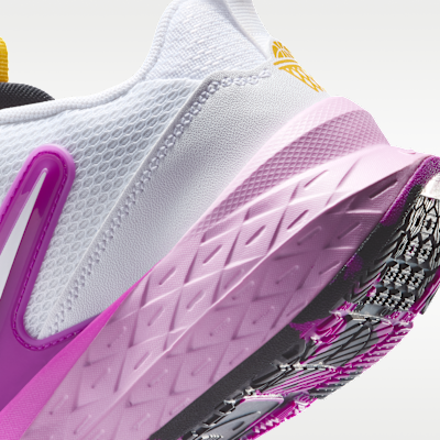 Nike Team Hustle D 12 Big Kids' Basketball Shoes