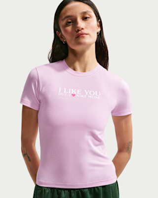 Nike Sportswear Women's Short-Sleeve T-Shirt