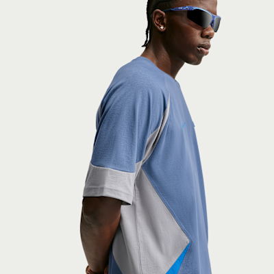 Nike Sportswear Kısa Kollu Erkek Üstü görsel 3
