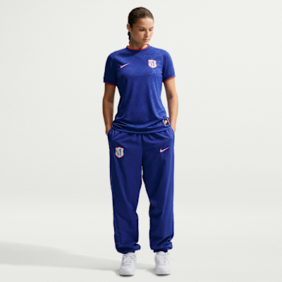 Nike Chelsea FC Üçüncü Nike Dri-FIT Maç Öncesi Kadın Futbol Üstü görsel 4