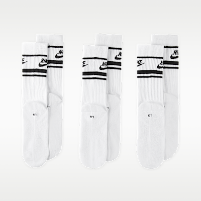 Nike Sportswear Dri-FIT Everyday Essential Crew Socks (3 Pairs)