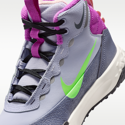 Nike Terrascout Big Kids' Boots with Reflective Accents