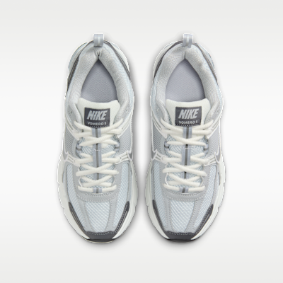Nike Vomero 5 大童反光裝飾鞋款