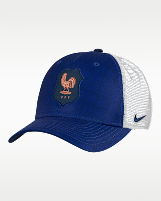 Женская кепка FFF Rise Nike Soccer Structured Adjustable Trucker Cap