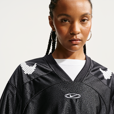 Nike Sportswear Büyük Kesimli Kadın Forması görsel 3