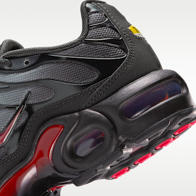 Nike Air Max Plus Older Kids' Shoes