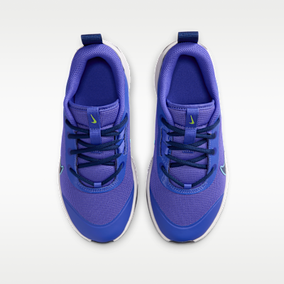 Nike Omni Multi-Court Big Kids' Indoor Court Shoes