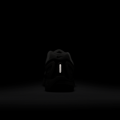 Nike Air Pegasus 2005 Men's Shoes