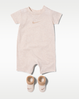 Детские ботинки Nike Baby Essentials Baby Romper and Booties Set