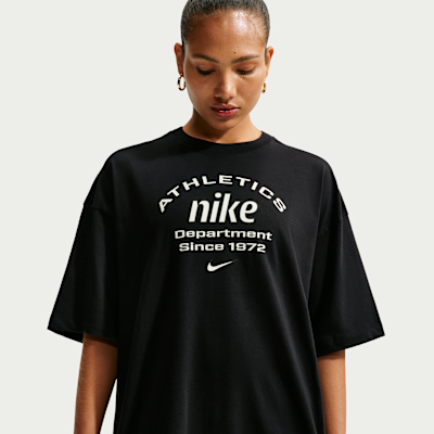 Nike Sportswear Bol Kadın Tişörtü