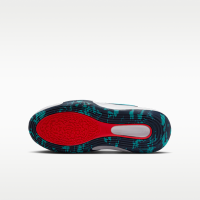 Nike IsoFly 大童籃球鞋