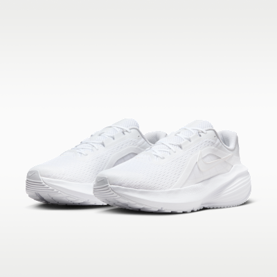 Tenis de correr en pavimento para hombre Nike Downshifter 14
