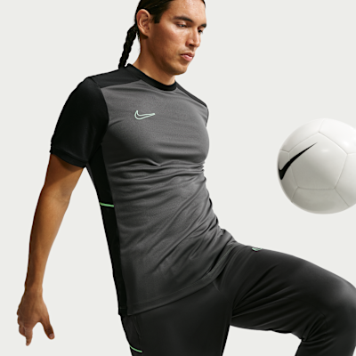 Nike Academy Dri-FIT Kısa Kollu Erkek Futbol Üstü görsel 3