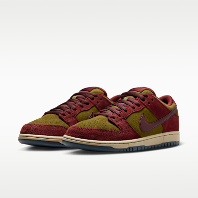 Nike SB Dunk Low Pro Skate Shoes