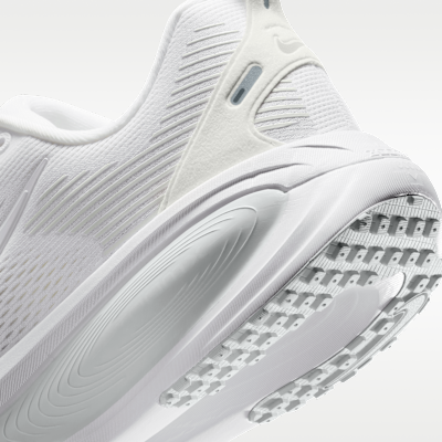 Nike Vomero 18 Men's Road Running Shoes