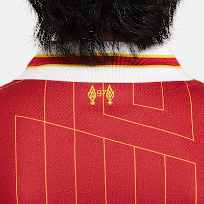 Liverpool F.C. 2024/25 Stadium Home Older Kids' Nike Dri-FIT Football Replica Shirt